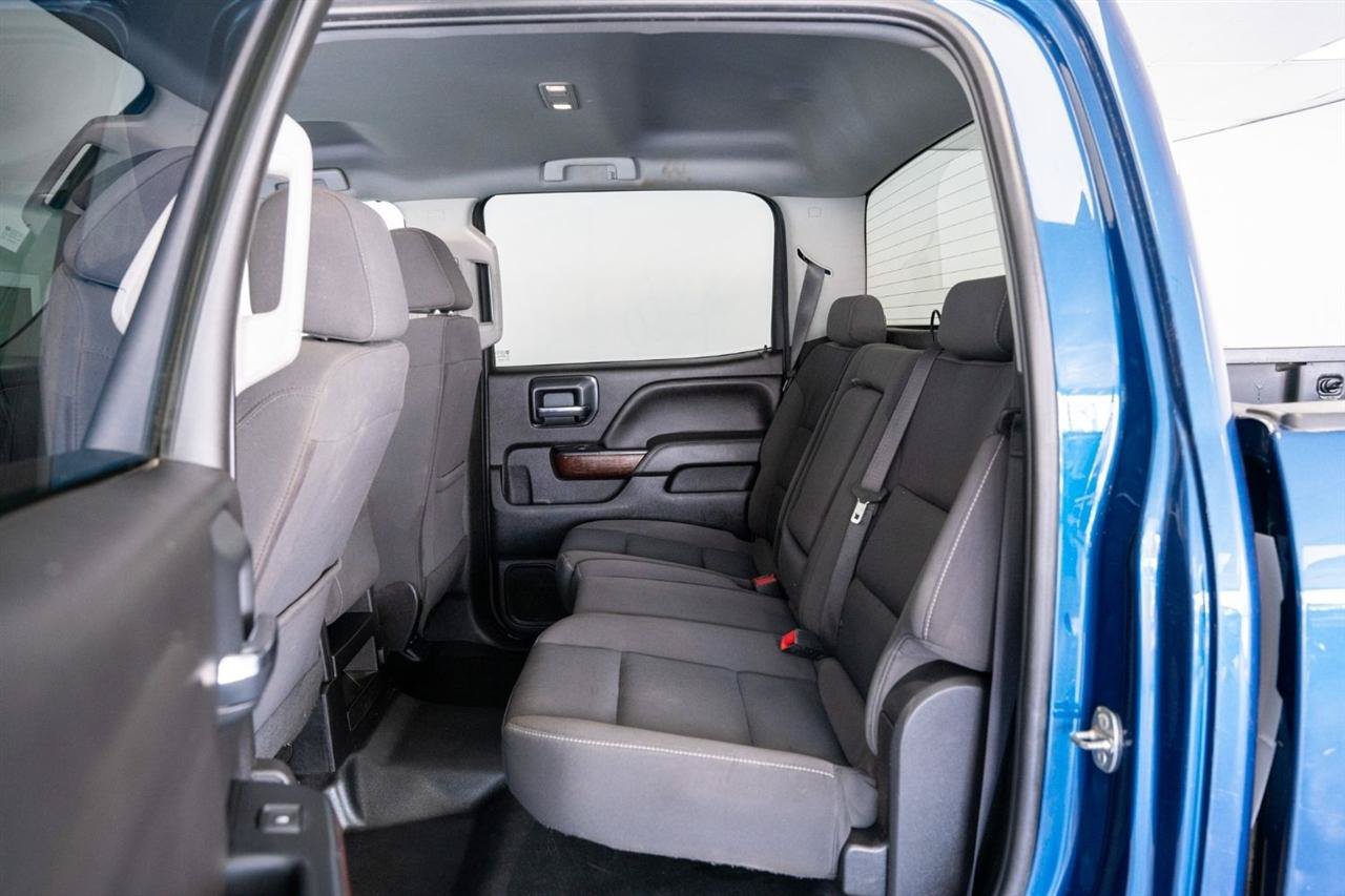 Used 2018 GMC Sierra 2500 SLE AWD/4WD image 12