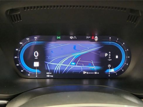 Used 2023 Volvo XC60 B5 Ultimate w/ Climate Package image 23