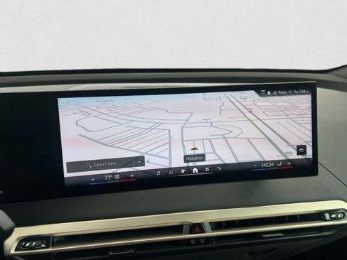 Used 2025 BMW iX xDrive50 image 16