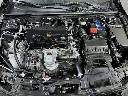 Used 2024 Honda Civic Sport image 9