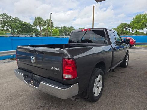 Used 2024 RAM 1500 Classic SLT AWD/4WD image 4