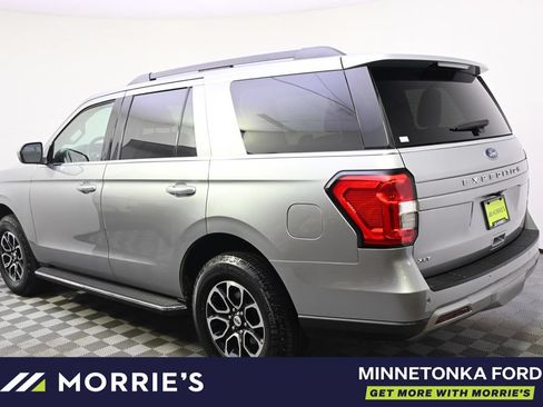 Used 2022 Ford Expedition XLT AWD/4WD image 3