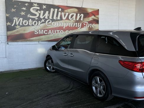 Used 2018 Honda Odyssey EX-L image 8