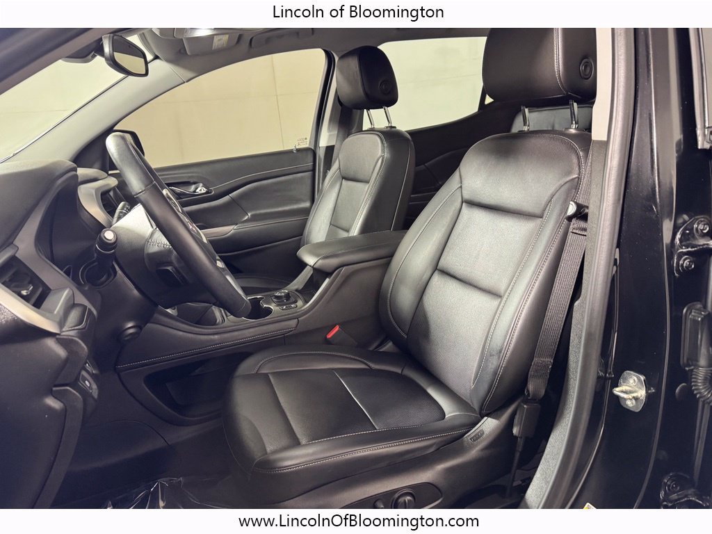 Used 2022 GMC Acadia SLT w/ Elevation Edition AWD/4WD image 16