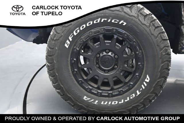 Used 2025 Toyota Tacoma TRD Off-Road AWD/4WD image 42
