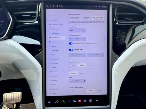 Used 2019 Tesla Model X Long Range AWD/4WD image 21