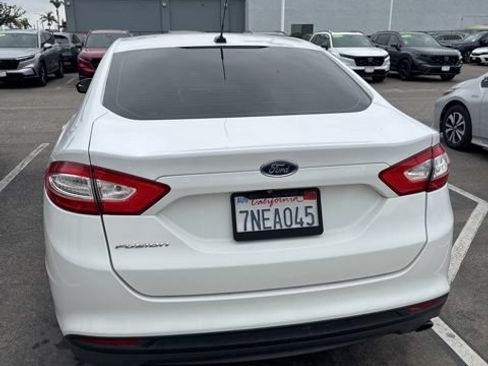 Used 2016 Ford Fusion S FWD image 8