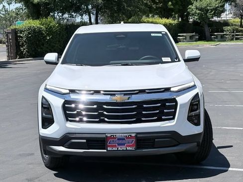 New 2026 Chevrolet Equinox LT w/ Safety and Technology Package FWD image 2