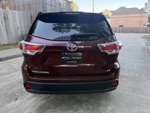 Used 2015 Toyota Highlander Plus image 6