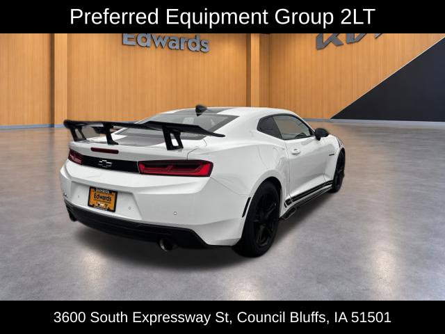 Used 2017 Chevrolet Camaro LT RWD image 6