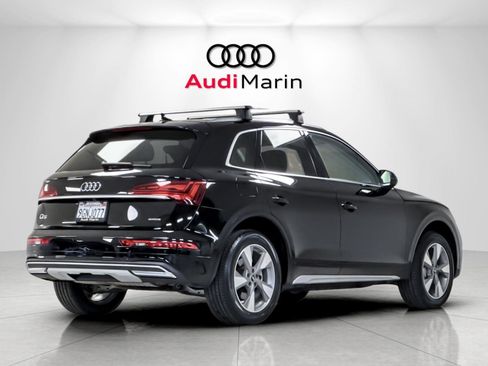 Used 2023 Audi Q5 Premium w/ Premium Plus Package AWD/4WD image 5