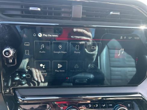 Used 2023 GMC Sierra 1500 AT4X image 24