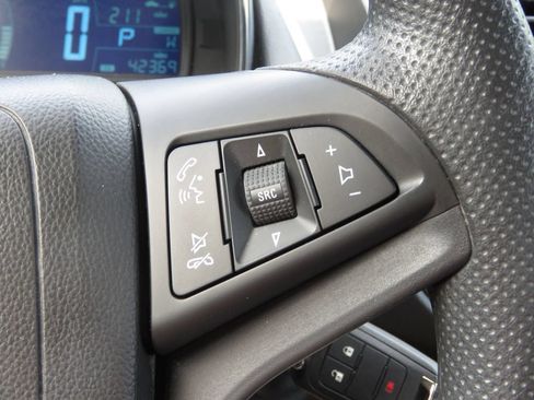 Used 2016 Chevrolet Trax LS AWD/4WD image 21