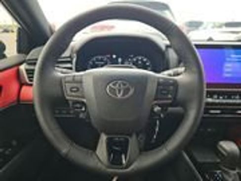 Used 2025 Toyota Camry XSE FWD image 13