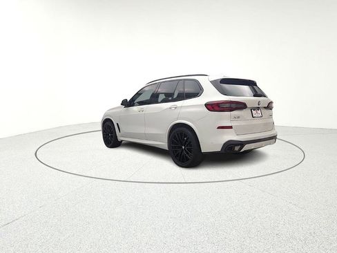 Used 2022 BMW X5 xDrive40i AWD/4WD image 6