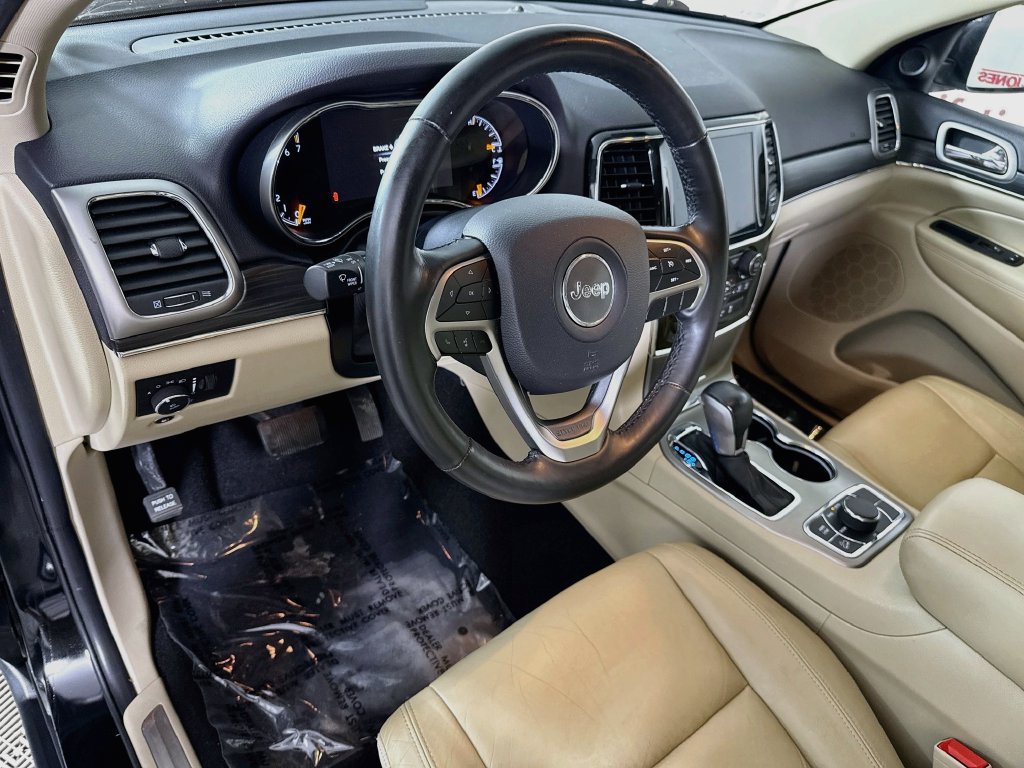 Used 2021 Jeep Grand Cherokee Limited w/ Premium Lighting Group AWD/4WD image 21