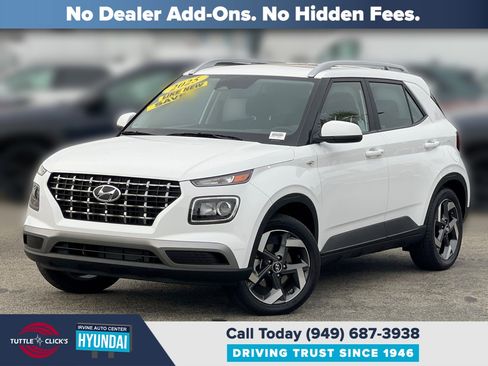 Certified 2025 Hyundai Venue SEL image 1