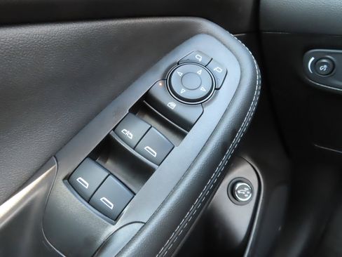 Used 2023 Buick Encore GX Select image 26