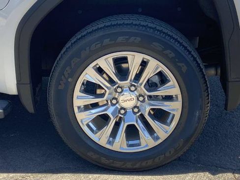 Used 2019 GMC Sierra 1500 Denali w/ Technology Package AWD/4WD image 28