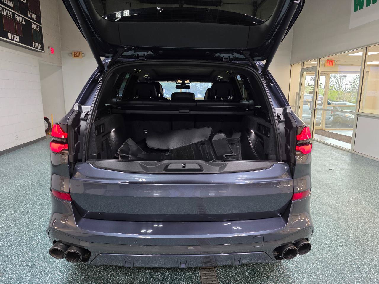 Used 2020 BMW X5 M50i w/ Executive Package AWD/4WD image 23