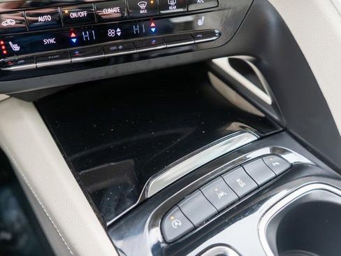 Used 2023 Buick Envision Preferred image 28