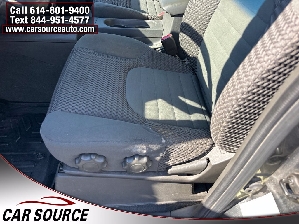 Used 2007 Nissan Frontier LE AWD/4WD image 12