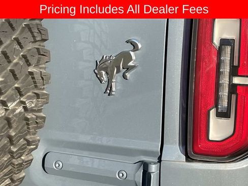 Used 2024 Ford Bronco Badlands AWD/4WD image 8