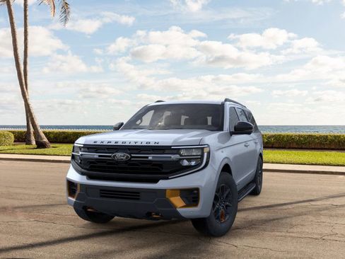 New 2026 Ford Expedition Tremor image 2