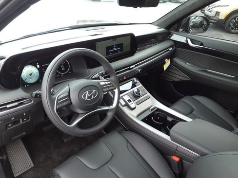 Certified 2024 Hyundai Palisade Calligraphy image 14