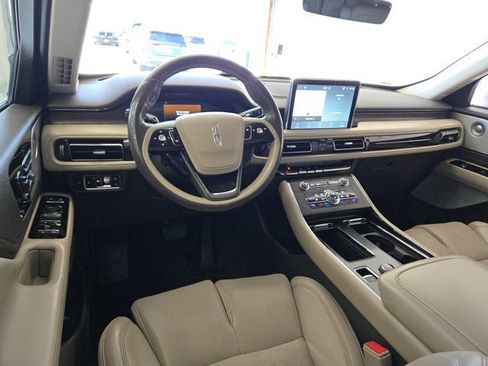 Used 2021 Lincoln Aviator Reserve w/ Equipment Group 210A AWD/4WD image 18