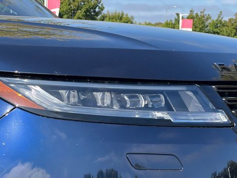 Used 2023 Land Rover Range Rover Sport SE Dynamic image 49