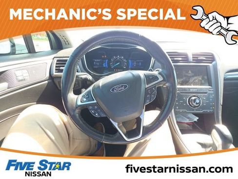 Used 2013 Ford Fusion Titanium w/ Titanium Driver Assist Pkg FWD image 22