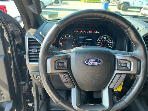 Used 2018 Ford F150 XLT w/ Equipment Group 302A Luxury AWD/4WD image 13