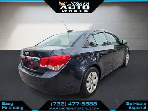 Used 2016 Chevrolet Cruze LS FWD image 3