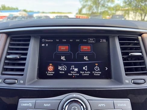 Used 2019 Nissan Armada Platinum w/ Captain's Chairs Package AWD/4WD image 28