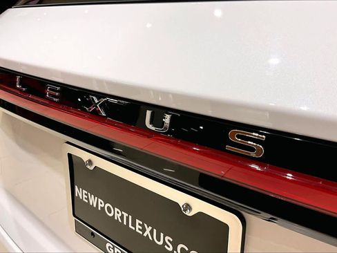 Used 2024 Lexus RX 500h F Sport image 29