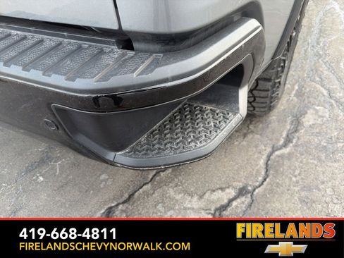 Used 2023 Chevrolet Silverado 1500 ZR2 image 27