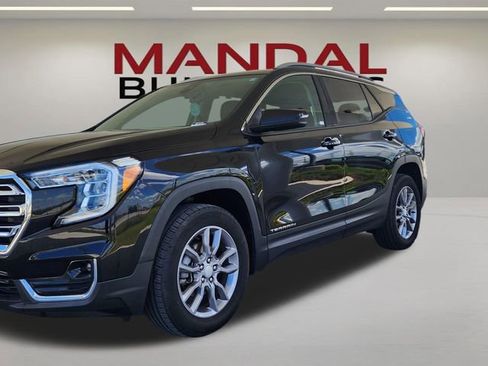 Used 2024 GMC Terrain SLT AWD/4WD image 26