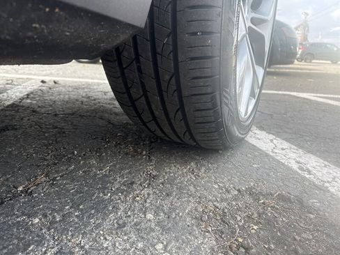 Used 2017 BMW X3 xDrive28i image 9