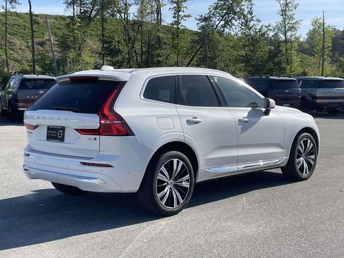 Used 2023 Volvo XC60 B5 Plus w/ Climate Package AWD/4WD image 28