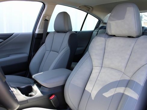 Certified 2025 Subaru Legacy Limited image 16