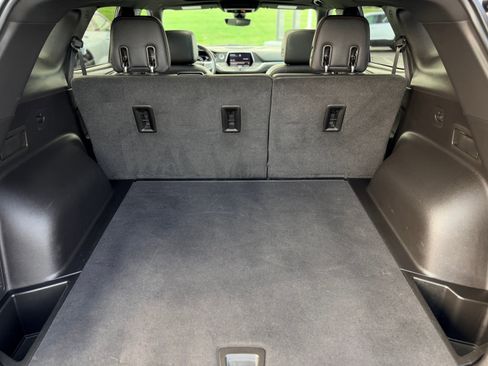 Used 2021 Chevrolet Blazer RS w/ Enhanced Convenience Package image 9