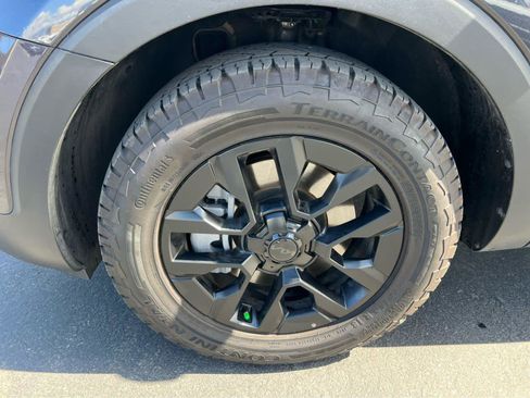 Used 2025 Kia Telluride SX Prestige X-Pro AWD/4WD image 13