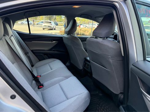 Used 2025 Toyota Camry LE image 4