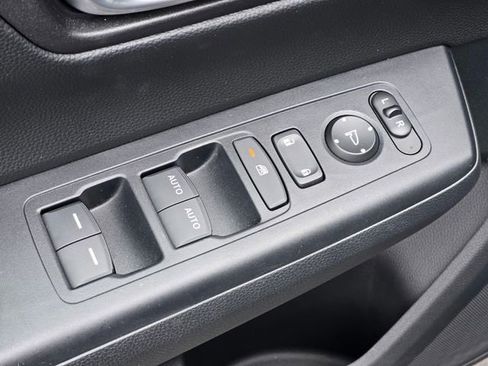 Used 2024 Honda CR-V Sport image 17