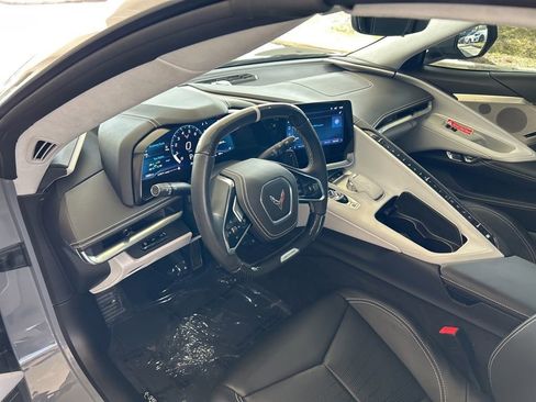 Used 2025 Chevrolet Corvette Z06 image 13