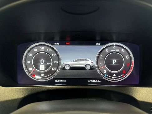 Used 2019 Jaguar F-PACE S image 27