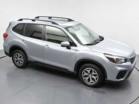 Used 2020 Subaru Forester Premium AWD/4WD image 35