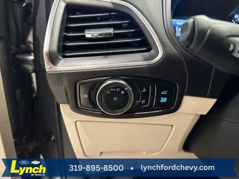 Used 2024 Ford Edge Titanium AWD/4WD image 18