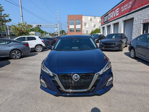 Used 2020 Nissan Altima 2.5 SR FWD image 4